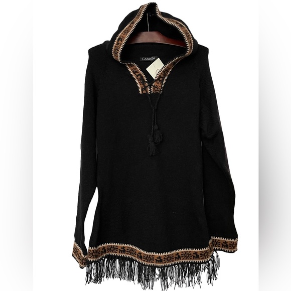 GAMBOA Alpaca Women’s Black Hoodie Alpaca Wool Made in Peru NWT - Picture 2 of 15